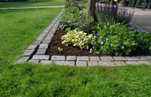 Stone Edging Installation in Foley